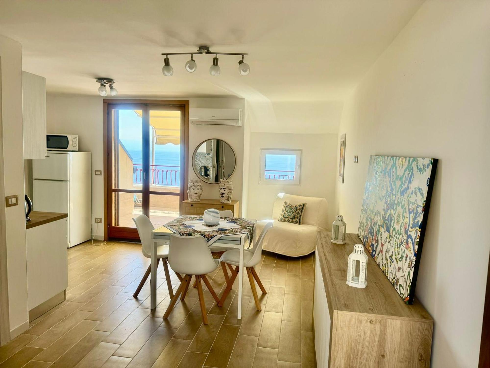 Sunrise Home Letojanni Εξωτερικό φωτογραφία