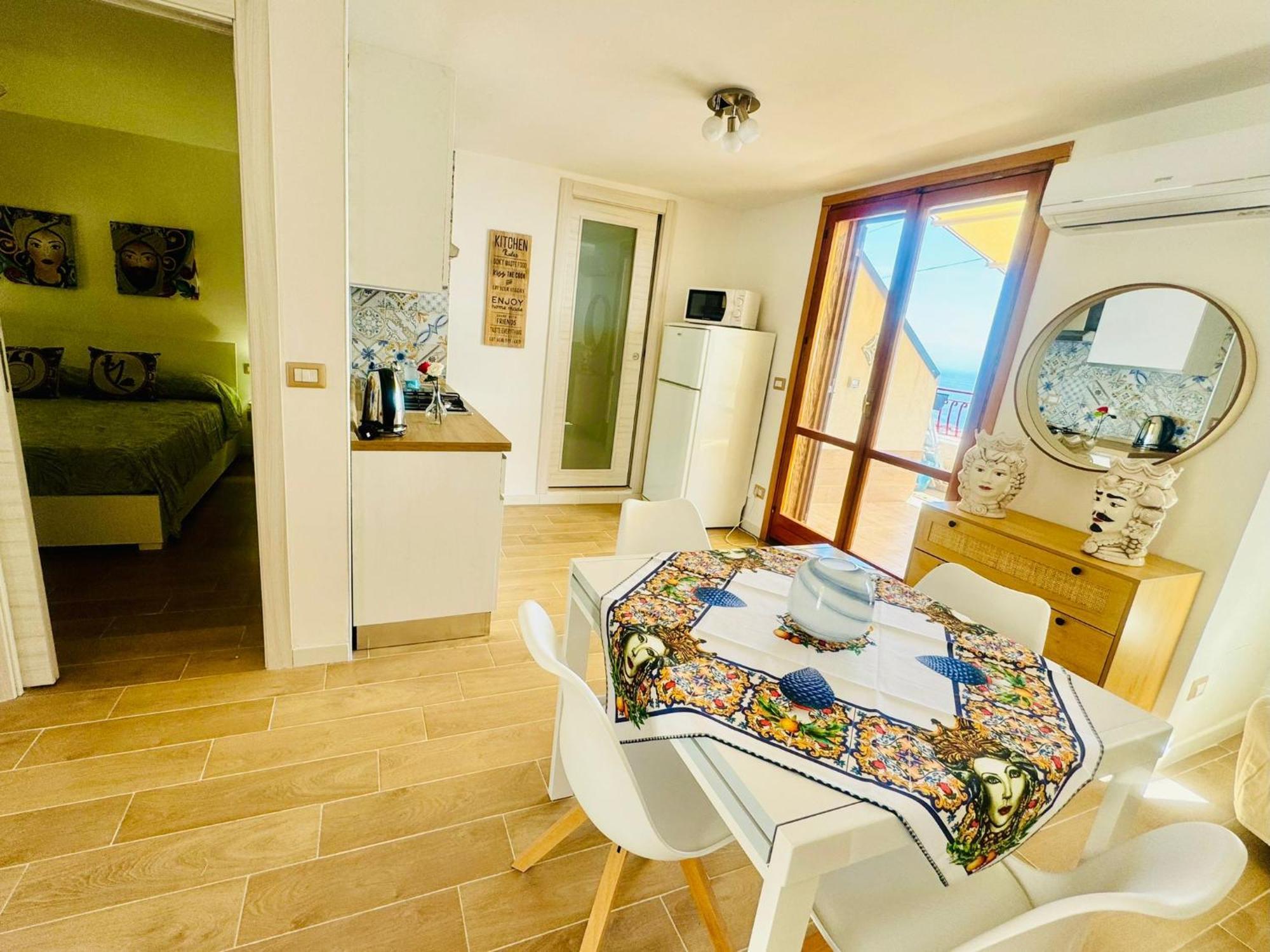 Sunrise Home Letojanni Εξωτερικό φωτογραφία